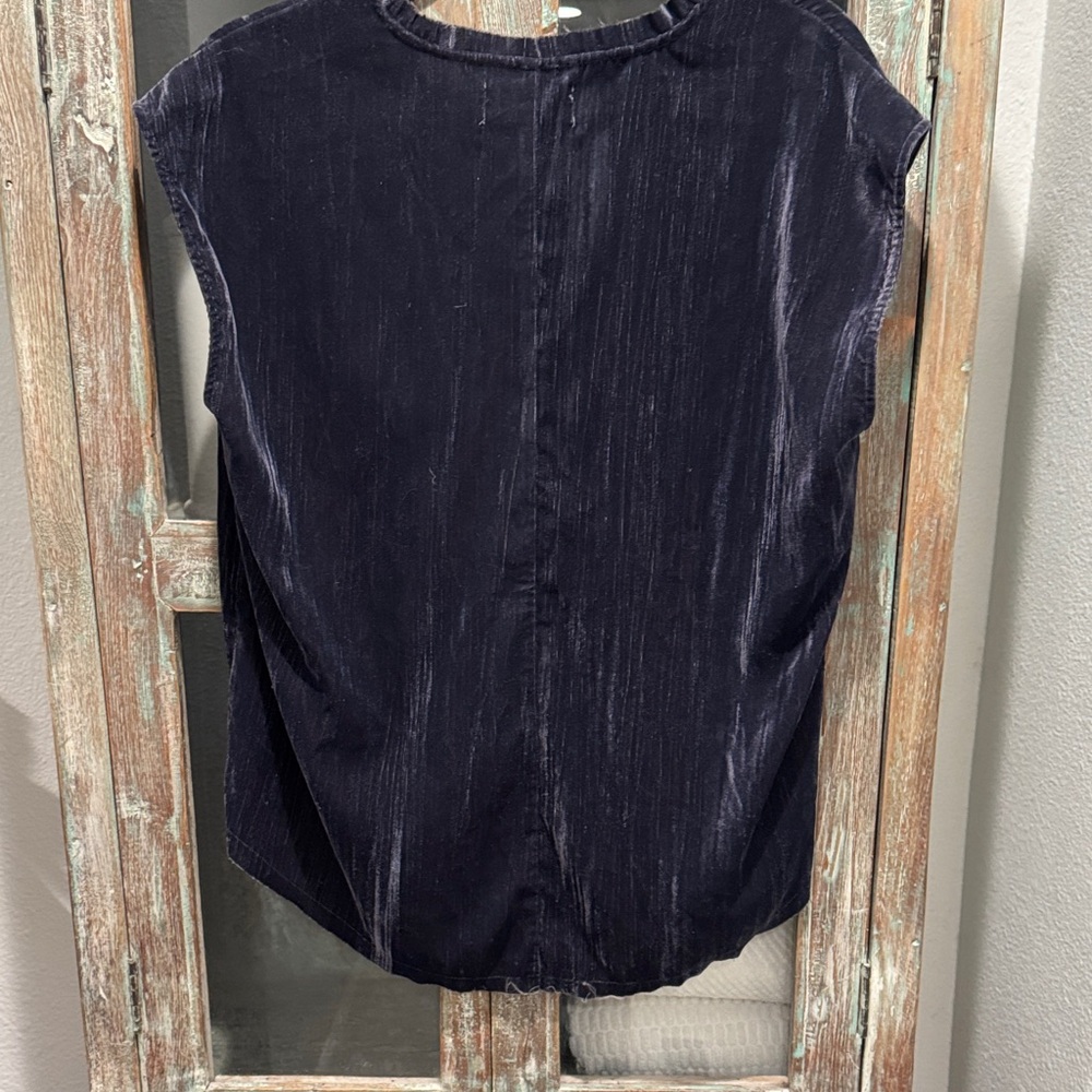 Dear John Navy Velvet Blouse - Picture 3 of 3